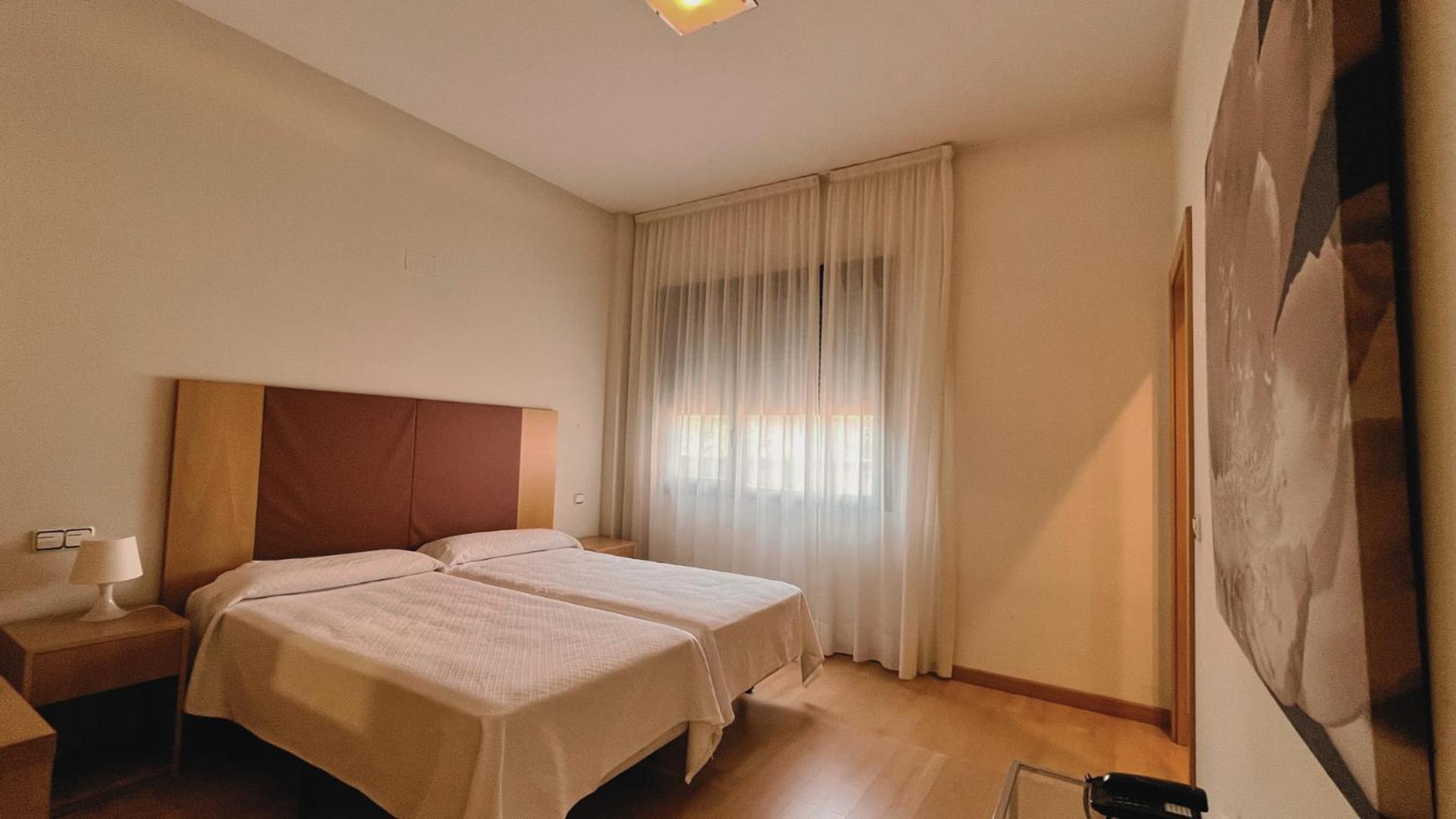 Hotel-Apartamentos Tartesos Лас Росас де Мадрид Екстериор снимка