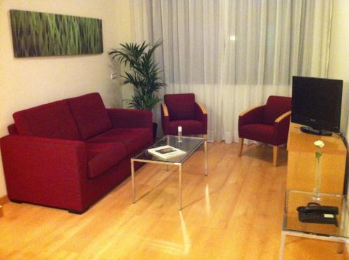 Hotel-Apartamentos Tartesos Лас Росас де Мадрид Екстериор снимка